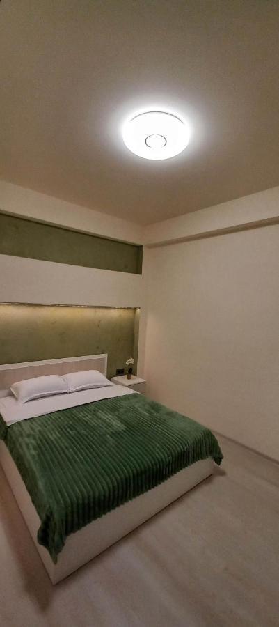 Aparthotel Grey House à Zovuni Extérieur photo